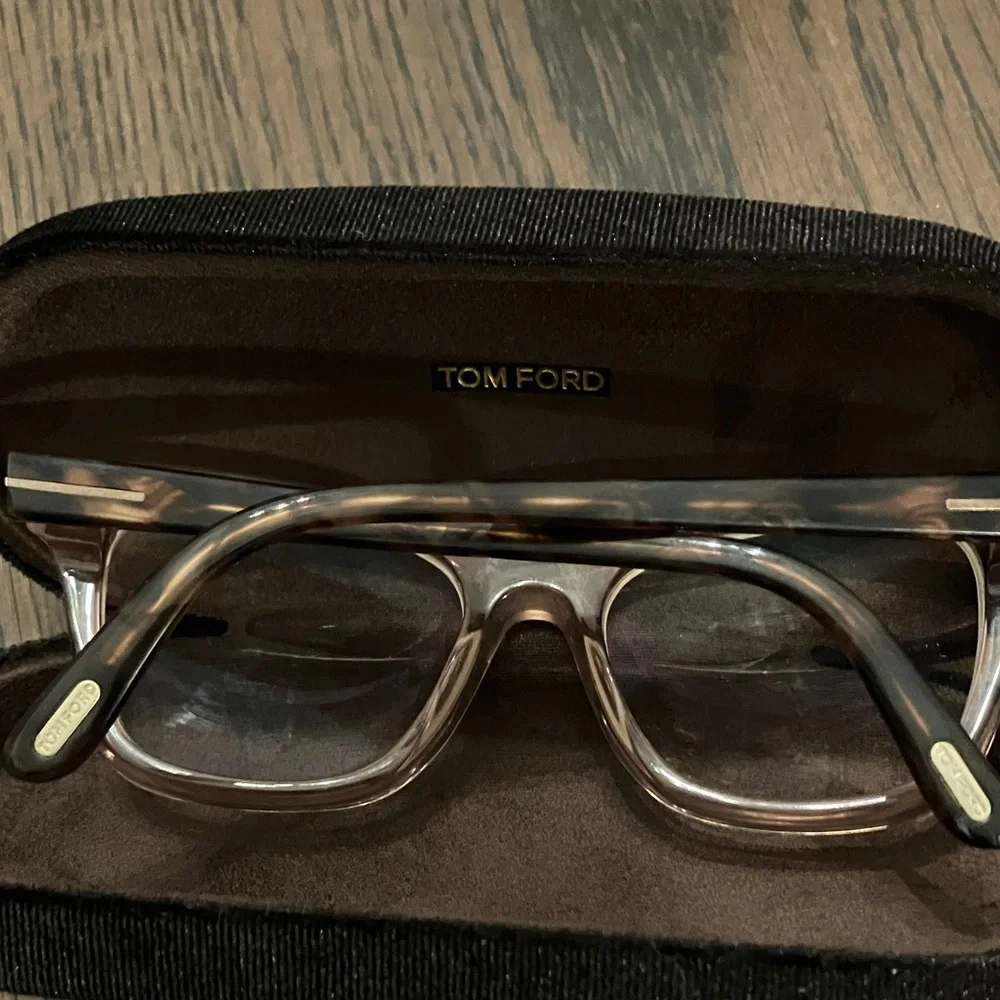 Tom Ford Blush Eyewear with Case